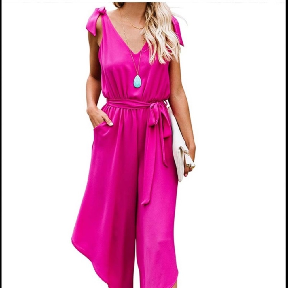 NWT bright pink flowing Pantsuit from Belongsci